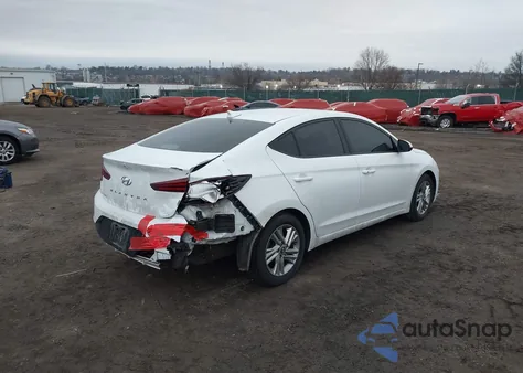 2019 Hyundai Elantra Value Edition z USA, uszkodzony, nr VIN 5NPD84LF2KH404991
